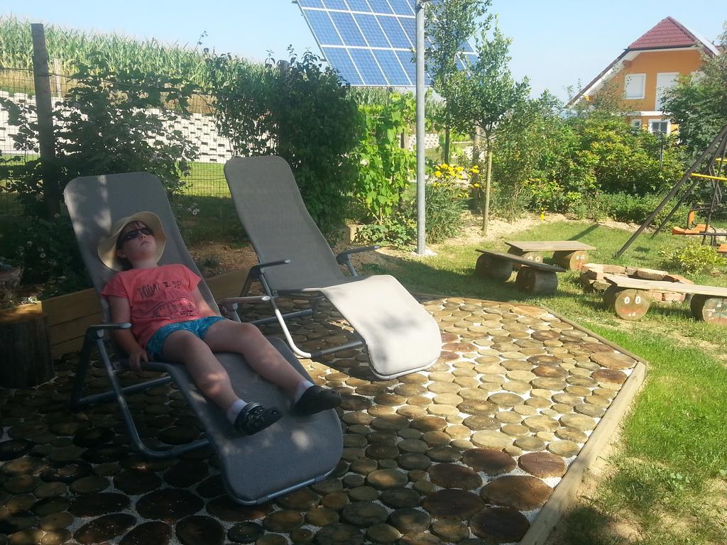 Ferienhaus Planetz 케인돌프 외부 사진