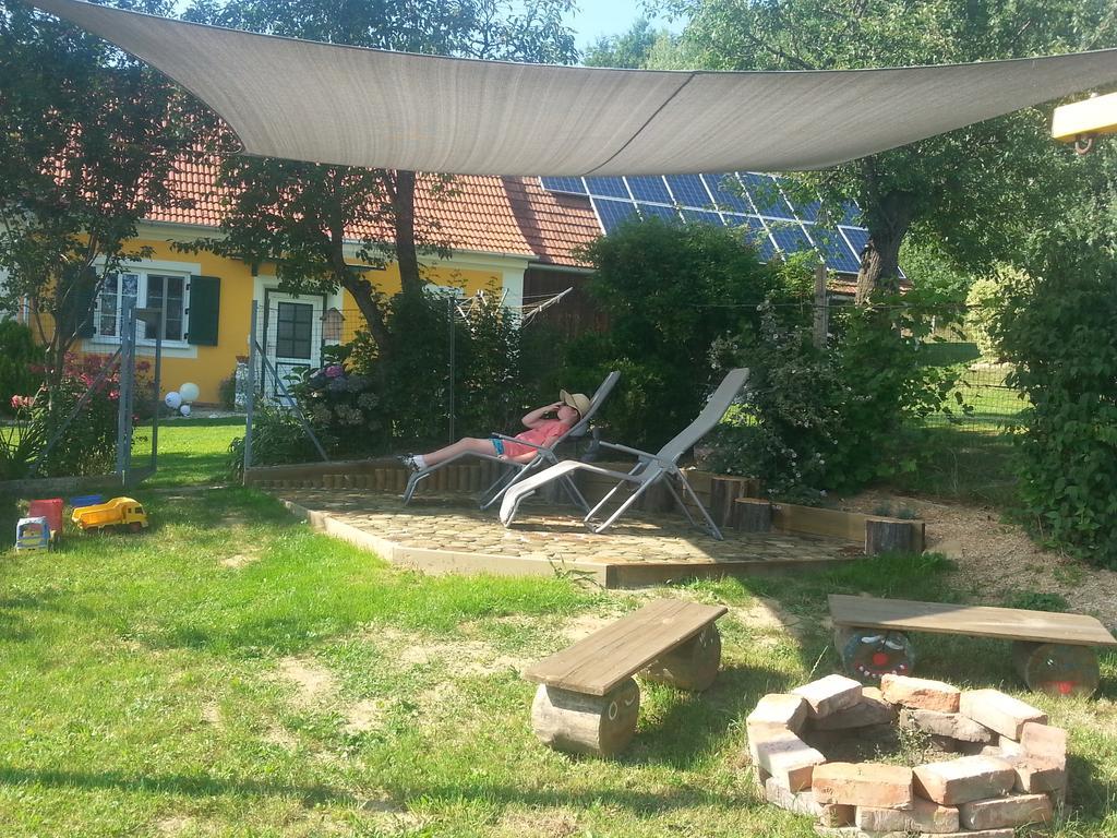 Ferienhaus Planetz 케인돌프 외부 사진